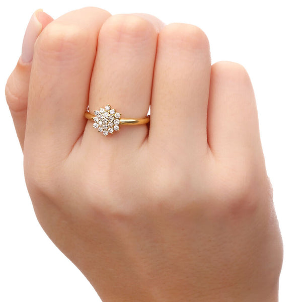 Anel em Ouro Amarelo 18k com Diamantes