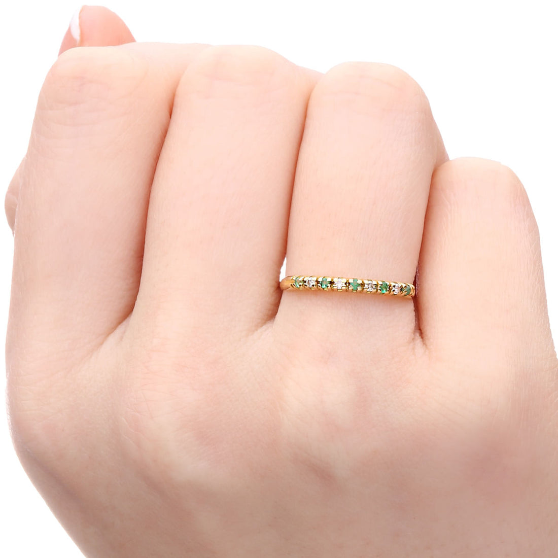 Meia Aliança em Ouro Amarelo 18 k com Esmeraldas e Diamantes