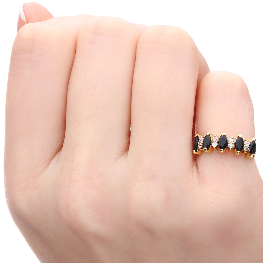 Meia Aliança em Ouro Amarelo 18 k com Onix e Zirconias