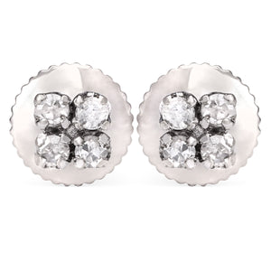 Par de Brinco Infantil em Ouro Branco 18 k com Diamantes Aprox. 8 pts