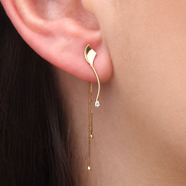 Par de Brinco em Ouro Amarelo Com Correntinhas  e Diamantes