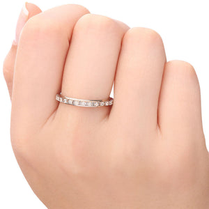 Aliança Inteira em Ouro Branco 18k de Diamantes