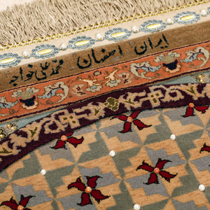 Tapete Iraniano Isfahan com Pedras