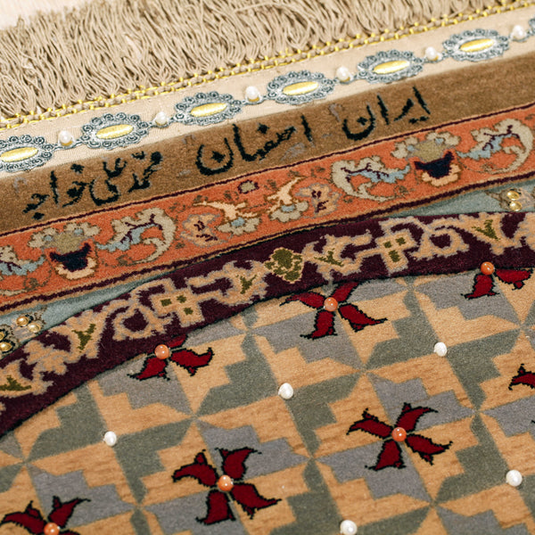 Tapete Iraniano Isfahan com Pedras