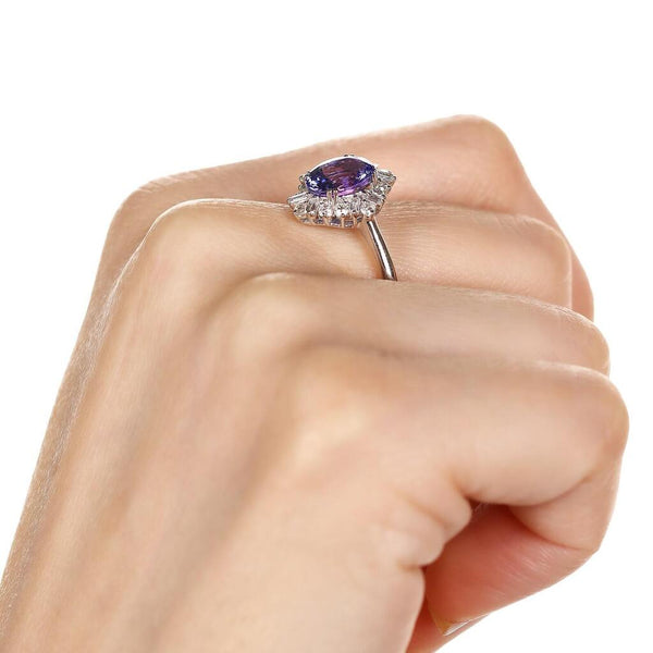 Anel de Ouro Branco 18k com Tanzanita e Diamantes