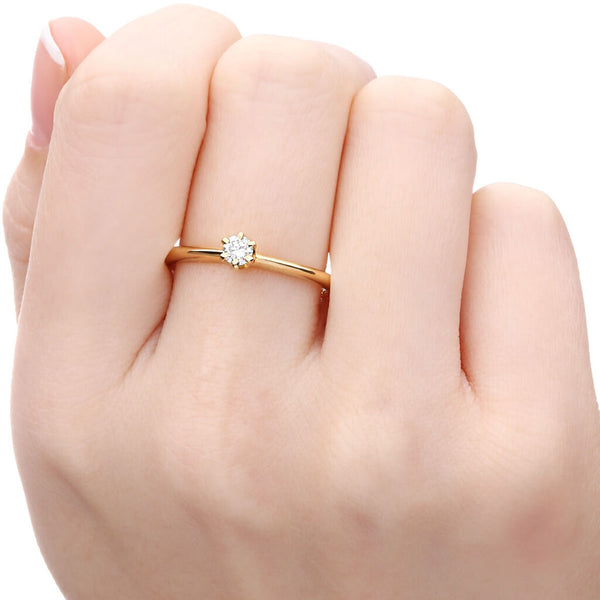 Anel em Ouro Amarelo 18k Solitário com Diamantes VS1