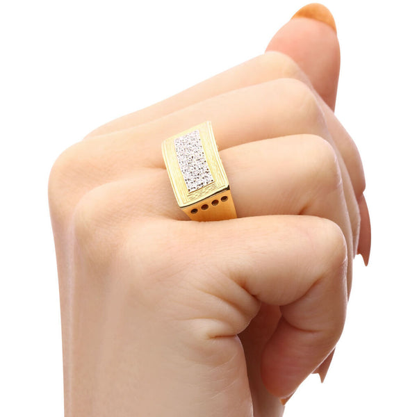 Anel em Ouro Amarelo 18k Retangular com Diamantes