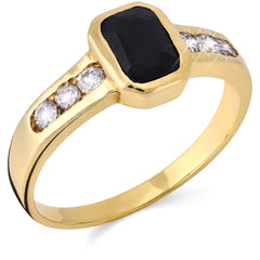 Anel em Ouro Amarelo com Ônix e Zircônias