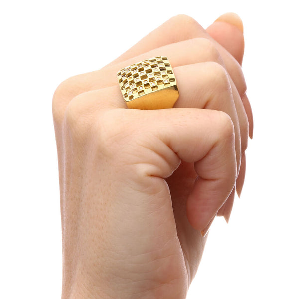 Anel em Ouro Amarelo 18k Quadrado com Diamantes