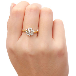 Anel em Ouro Amarelo Chuveiro com  Diamantes
