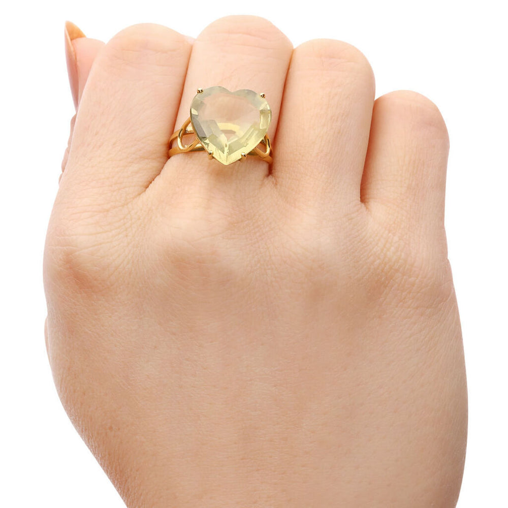 Anel em Ouro Amarelo 18k Coração com Quartzo Green Gold