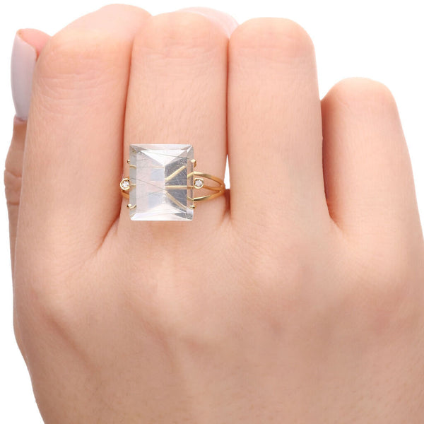 Anel em Ouro Amarelo de Cristal Quartzo Rutilado  e Diamantes