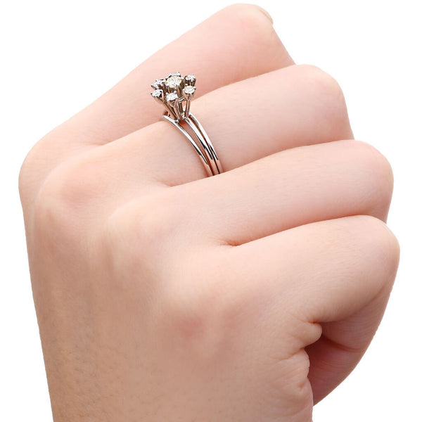 Anel em Ouro Branco 18 k com Diamantes
