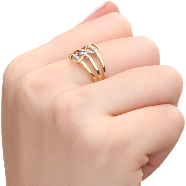 Anel em Ouro Amatelo Infinito com Diamantes e Detalhes em ouro branco