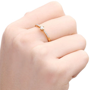 Anel em Ouro Amarelo 18k Solitário com Diamante