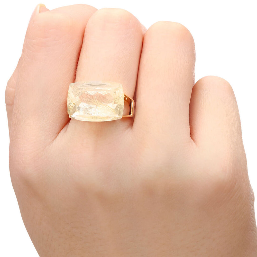 Anel em Ouro Amarelo 18k com  Quartzo Rutilado