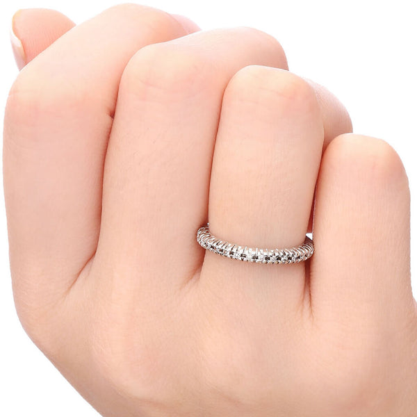 Aliança Em Ouro Branco 18k com Diamantes