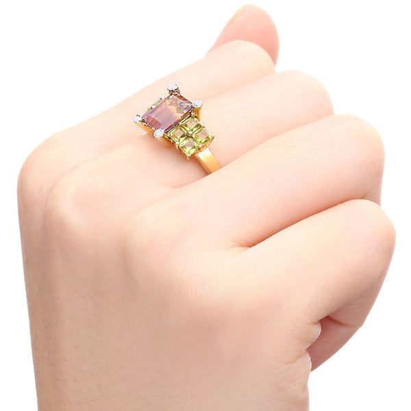 Anel em Ouro Amarelo Bicolor de Ametista e Peridotos com Diamantes