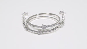 Par de Brinco Argola de Prata  Berloque Estrela com Zirconias Aprox. 7,99 cts