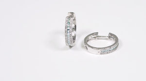 Argola em Prata 925 com Diamantes Azuis e Brancos