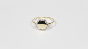 Anel em Ouro Amarelo 18k com Zircônias