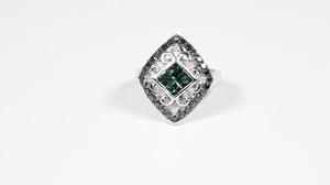 Anel de Prata 925 com Diamantes Azuis, Brancos e Negros