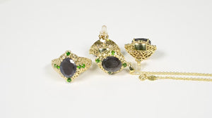 Conjunto em Prata 925 com Safiras e Chromediopside