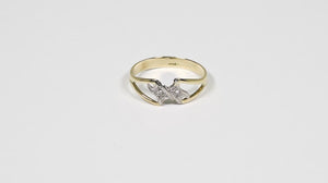 Anel com 2 Diamantes em Ouro Amarelo 18k