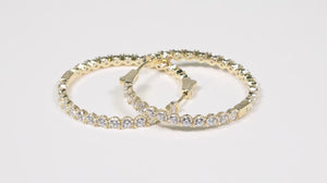 Argola em Prata 925 com Zirconias