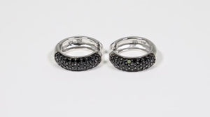 Argola em Prata 925 com Zirconias Negras
