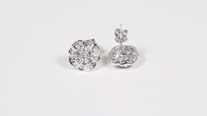 Par de Brinco em Ouro Branco 18k Florzinha com Diamantes