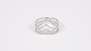 Anel de Ouro Branco 18k com Diamantes