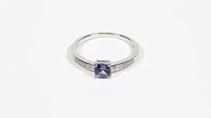 Anel de Prata com Tanzanita e 10 Diamantes
