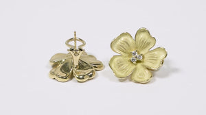 123794-Par de Brincos  em Ouro Amarelo 18k Linha Giovanni Flor com 20 pts em Diamantes