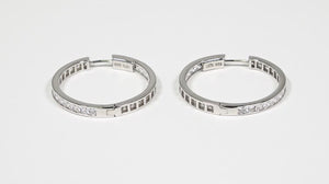 Par de Brinco de Prata Argola com Zirconias Aprox. 7,5 cts