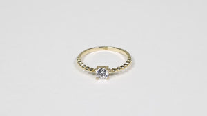 Anel em Ouro Amarelo 18k Solitário com Zircônia